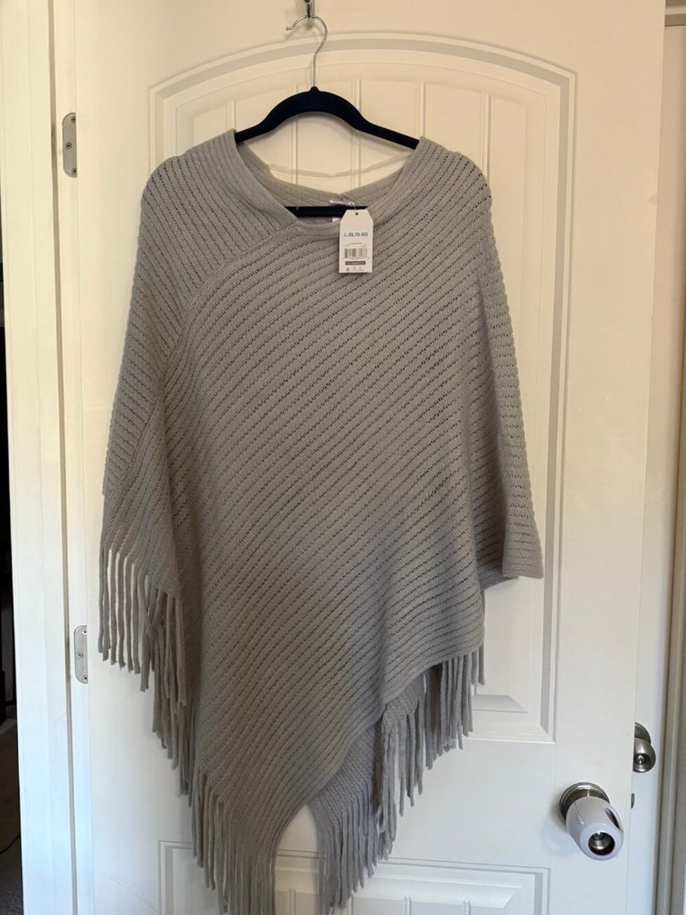 NWT gray XL time & tru pull over